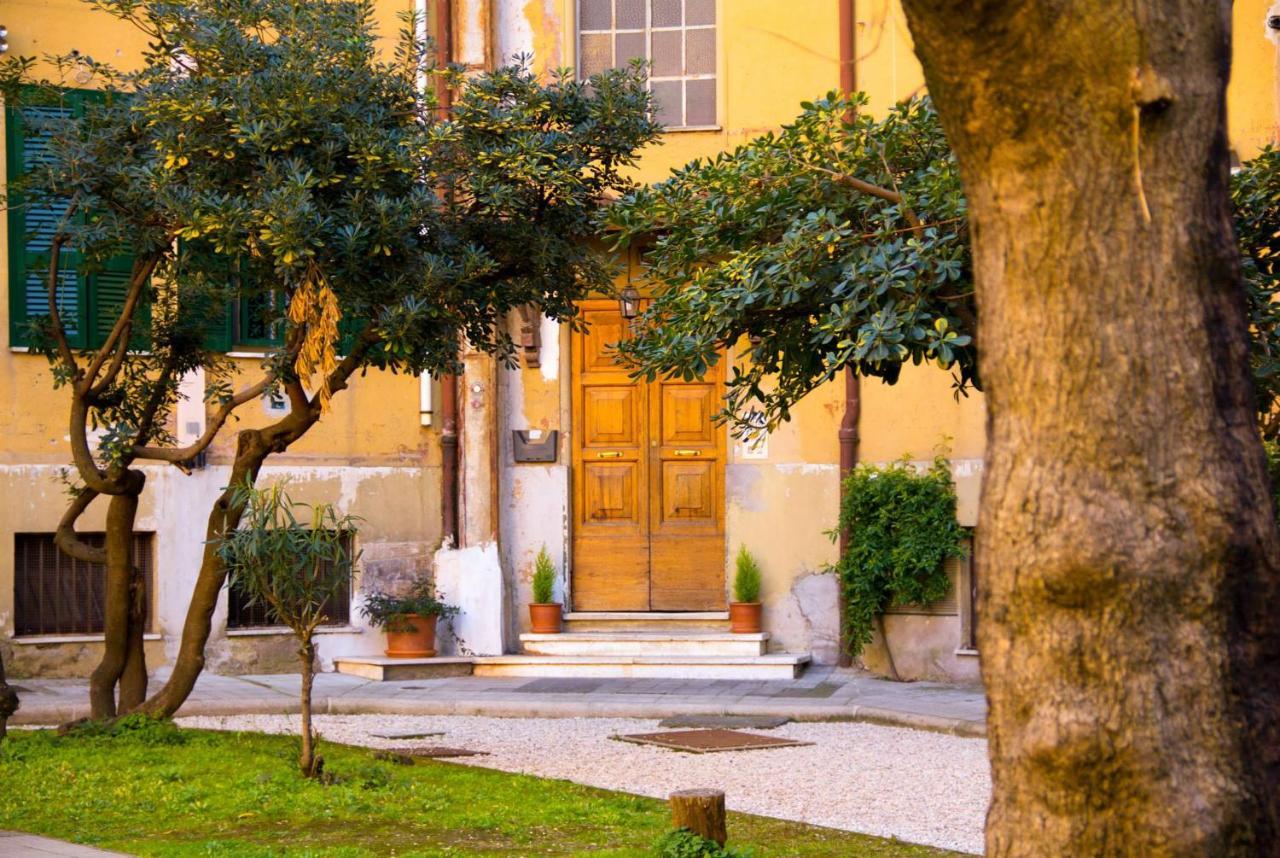 Nel Cortile *