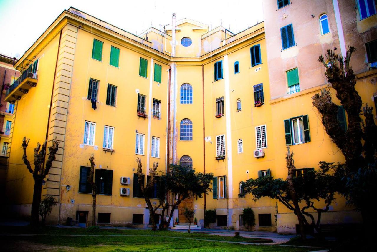 Nel Cortile Bed & Breakfast *
